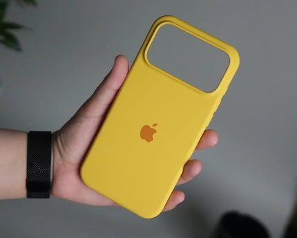 iPhone 17 Pro Silicone Case (Yellow)