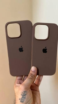 iPhone 16 Pro Max Silicone Case (Brown)