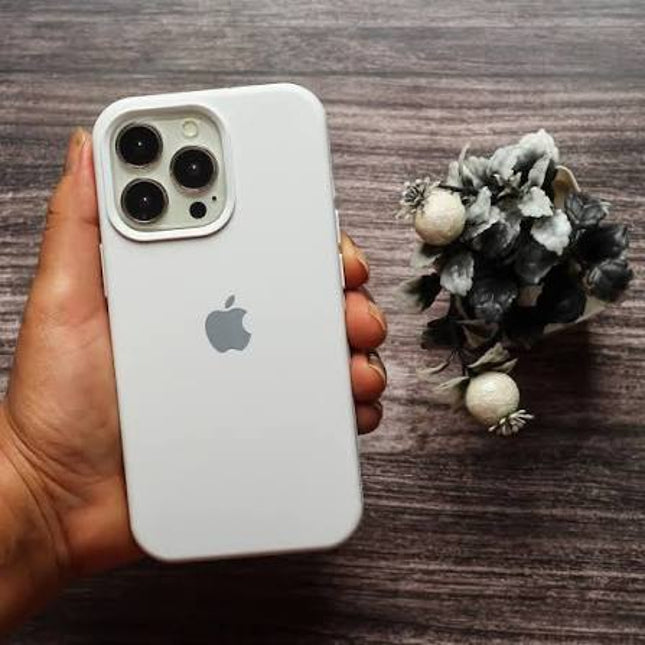 iPhone 16 Pro Silicone Case (White)